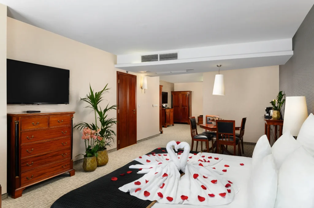 Hotel Divinus***** Debrecen - Szobafoglalás