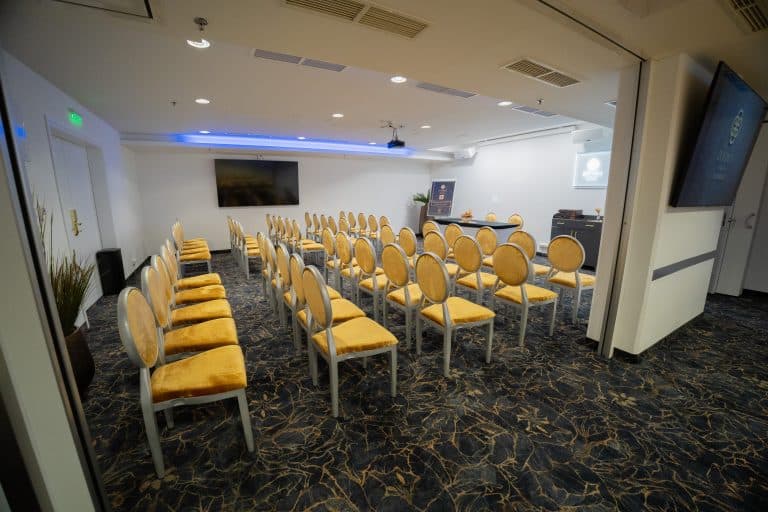 konferencia terem harmadik elrendezés 10