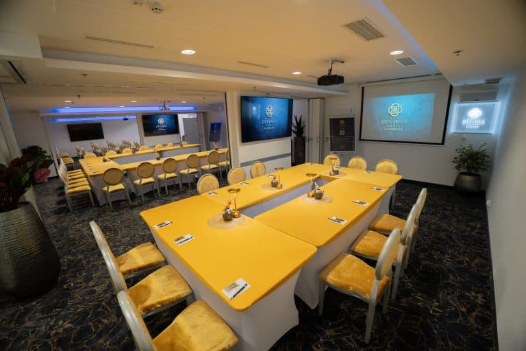 konferencia terem harmadik elrendezés 8